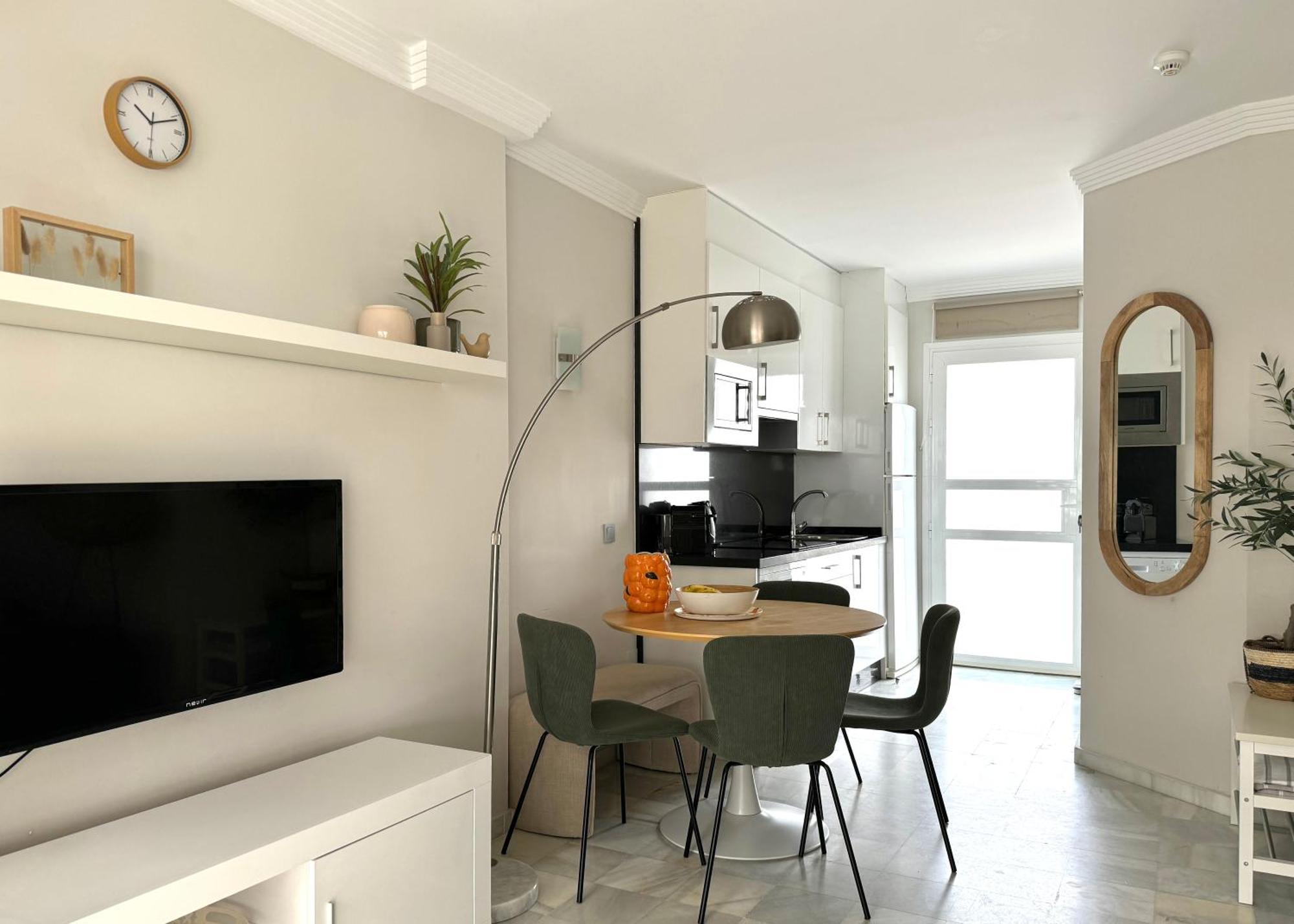 Appartamento Casa Naranja, Cabopino 2 Pools & Heated Indoor Pool